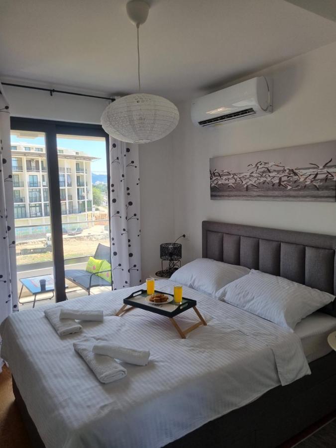 Apartman JaVi Apartment Bar Bagian luar foto