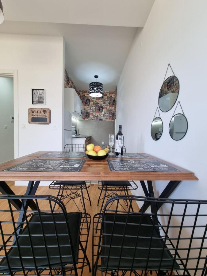 Apartman JaVi Apartment Bar Bagian luar foto