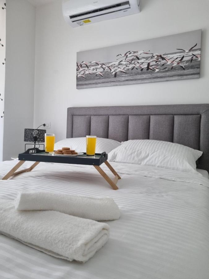 Apartman JaVi Apartment Bar Bagian luar foto