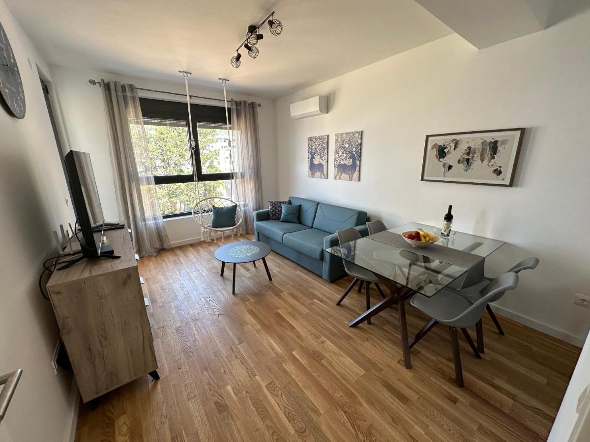 Apartman JaVi Apartment Bar Bagian luar foto
