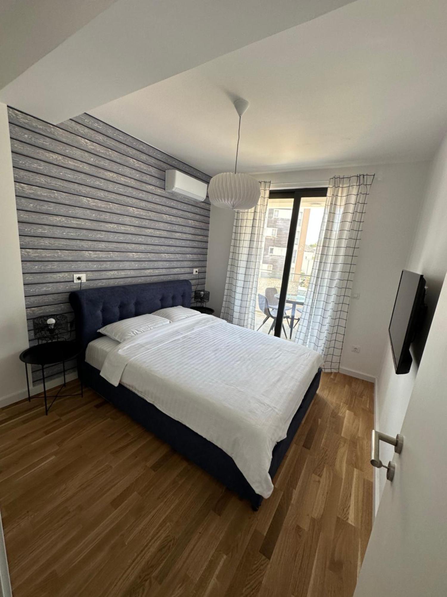 Apartman JaVi Apartment Bar Bagian luar foto